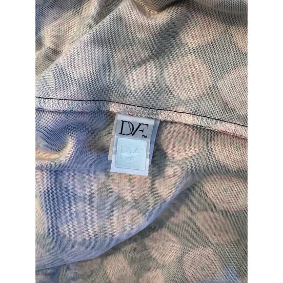 Diane Von Furstenberg 100% Silk Classic Medallion Print Wrap Dress Size 14 - Picture 7 of 9